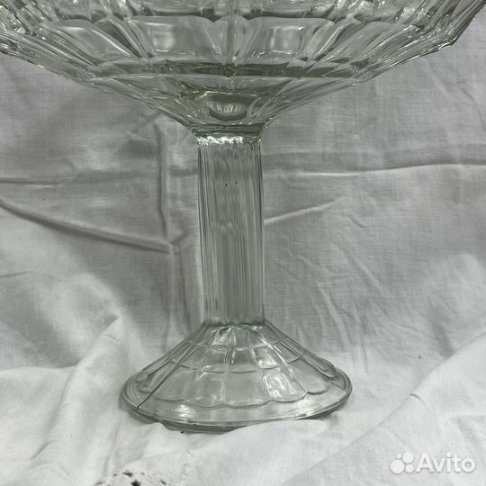 Ваза для фруктов фруктовница на ножке СССР (сзр)