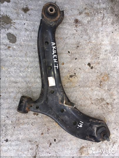 Рычаг передний левый Hyundai Accent Хендай Акцент