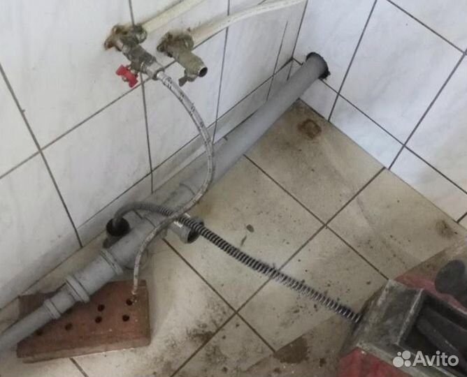 Засоры/ Устранение засоров/ Прочистка труб/ Cpoчнo