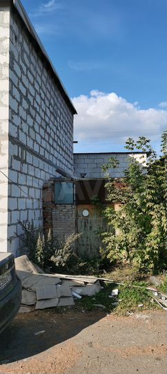 Гараж, > 30 м²