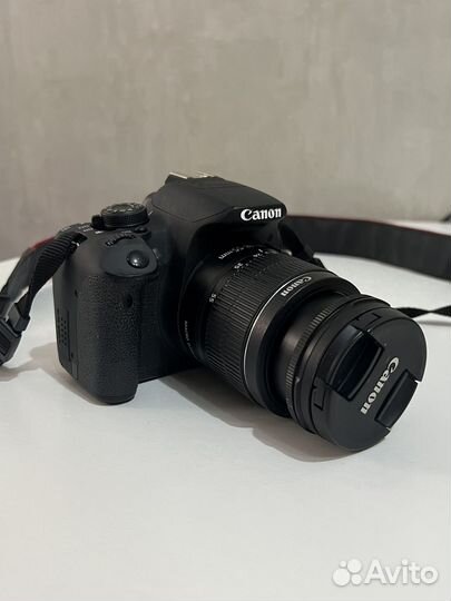 Зеркальный фотоаппарат canon 700d