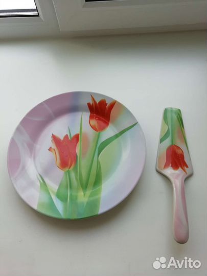 Блюдо для торта с лопаткой