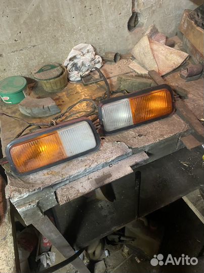 Продам надфарники