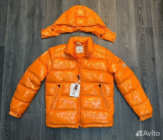 Пуховик Moncler мужской глянцевый