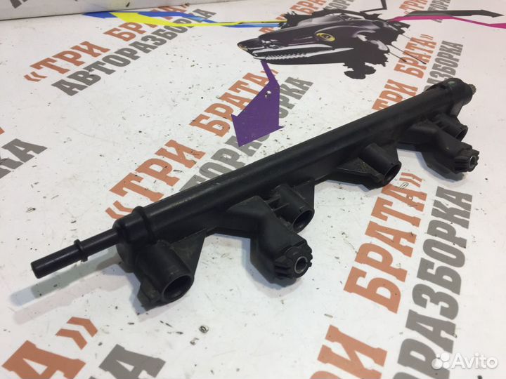 Пежо 3008 Топливная рейка