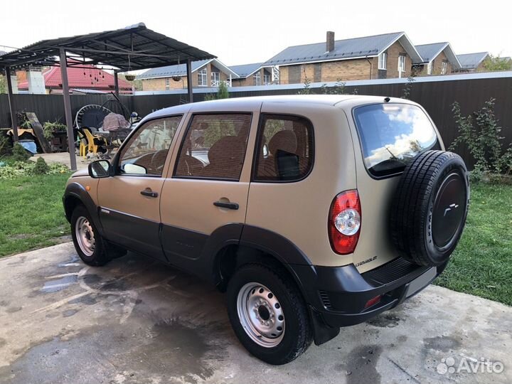 Chevrolet Niva 1.7 МТ, 2010, 223 000 км