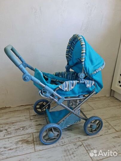 Коляска кукольная