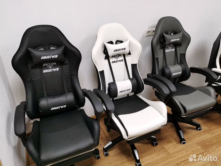 Компьютерное игровое кресло, геймерское. Новое