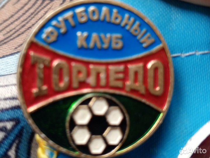 Значки футбольных клубов