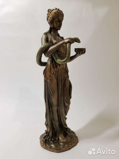 Богиня здоровья статуэтка