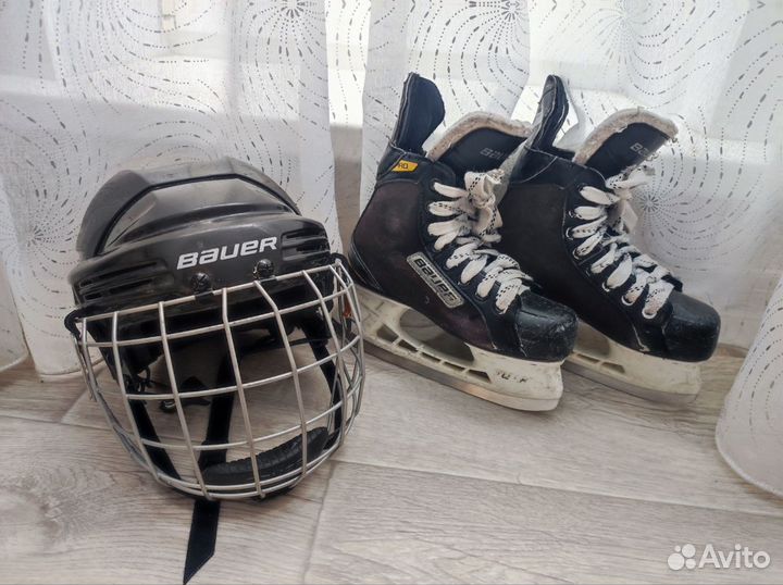 Хоккейный шлем BHH2100JR и коньки 33.5 bauer