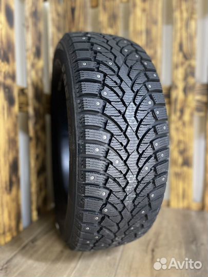 Pirelli Formula Ice 245/70 R16 107T