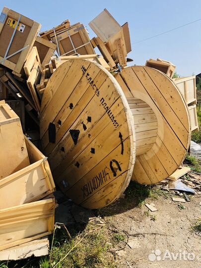 Катушка от кабеля