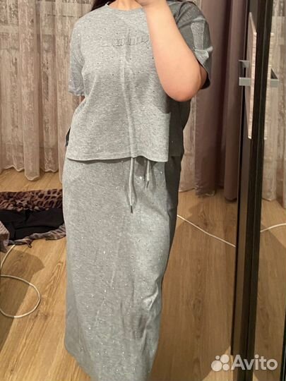 Костюм спортивный