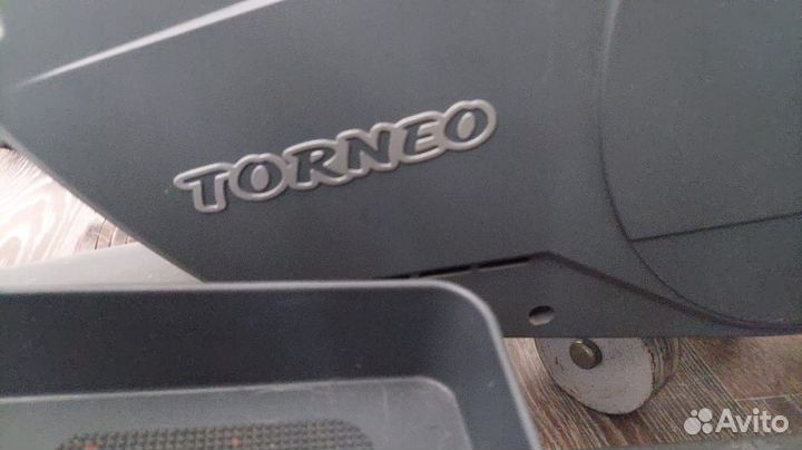 Эллиптический тренажер torneo