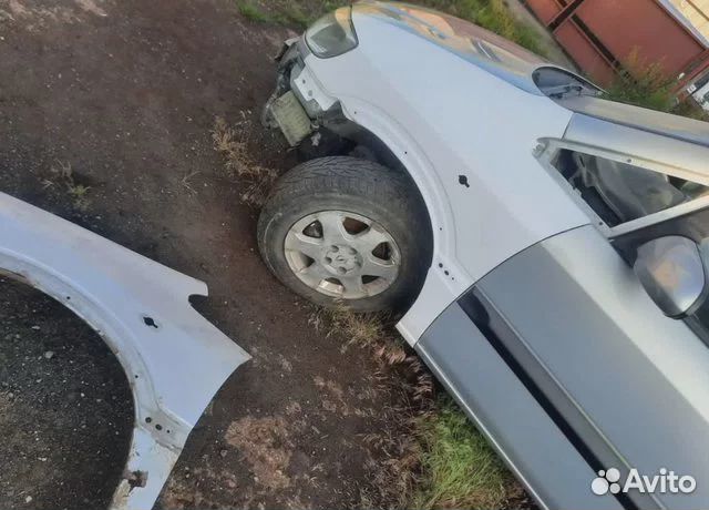 Крылья пластиковые штатные Opel Zafira A