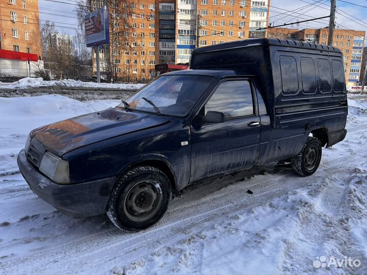 ИЖ 2717 1.6 МТ, 2004, 150 000 км