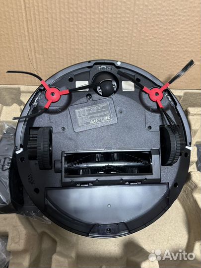 Робот пылесос моющий новый