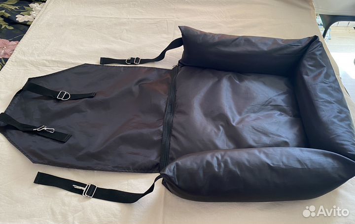 Автокресло лежак для перевозки собак и кошек