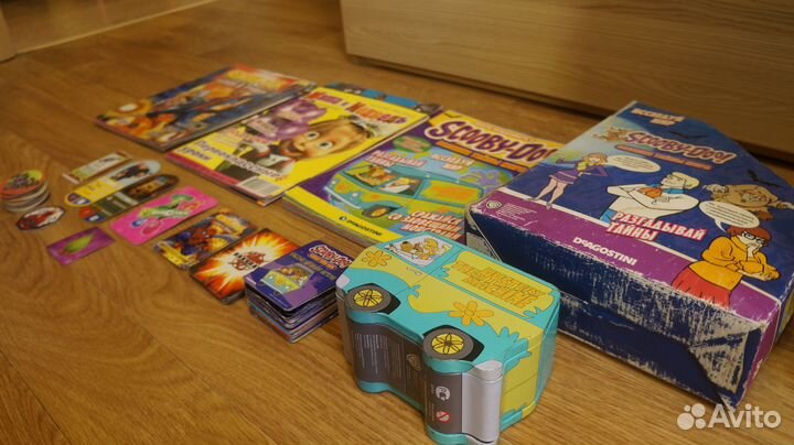 Журналы карточки бакуган, маша и медведь, скуби ду