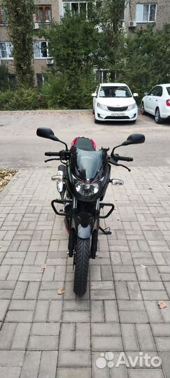 Bajaj pulsar 180