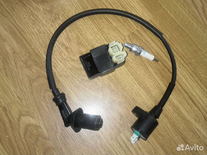 Новая катушка зажигания скутера Booster 150 Bws