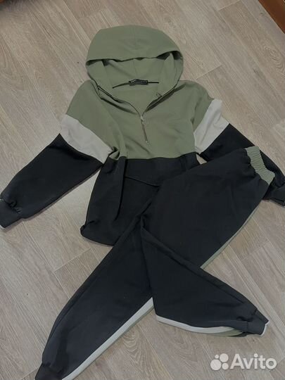 Пакет фирменных вещей 42-44