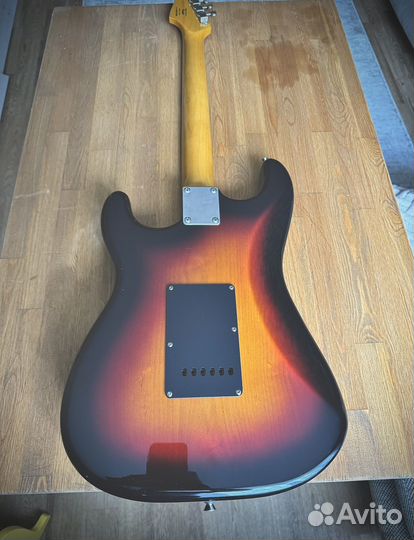 Электрогитара Squier Classic Vibe 60s Stratocaster