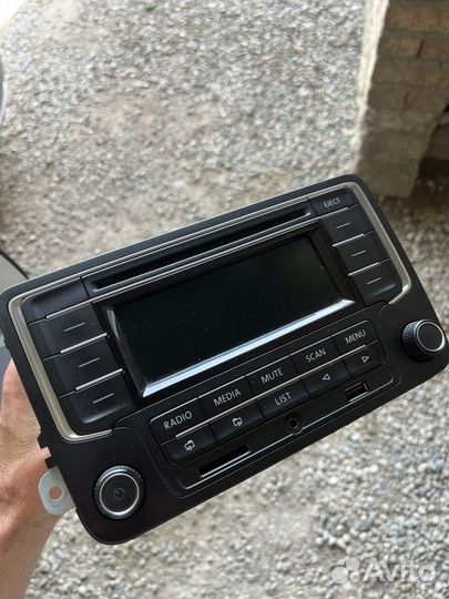 Штатная магнитола volkswagen polo 5