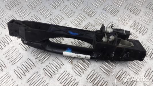 Ручка наружная задняя правая nissan navara D40 (65