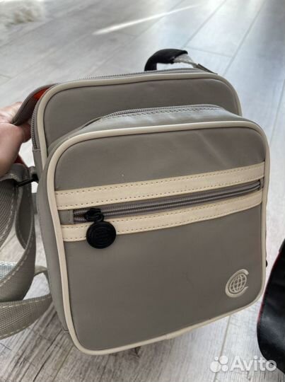 Зеркальный фотоаппарат