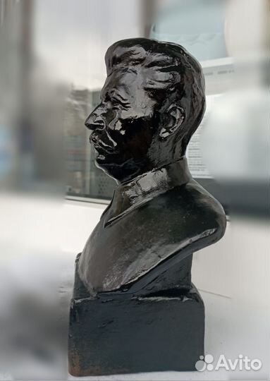 Бюст Сталина керамика
