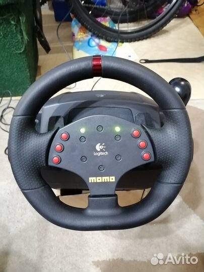 Игровой руль logitech momo racing