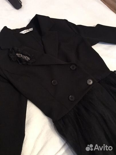 Черное платье