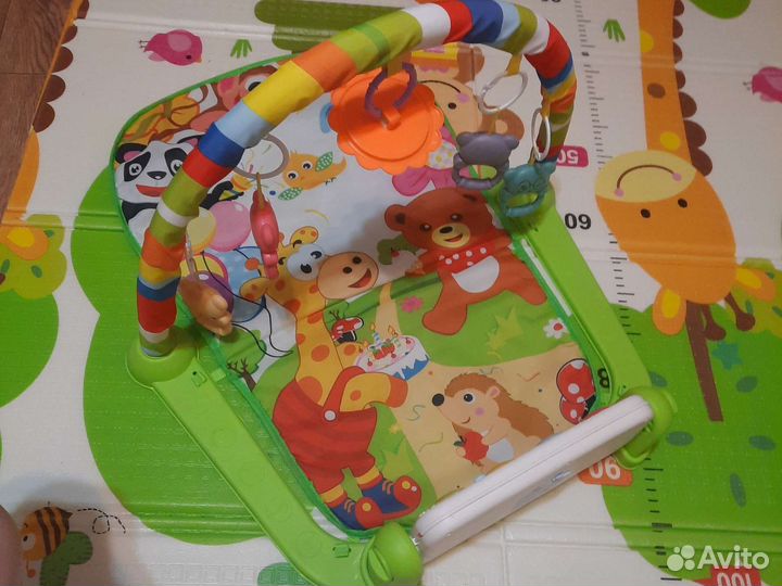 Развивающий коврик