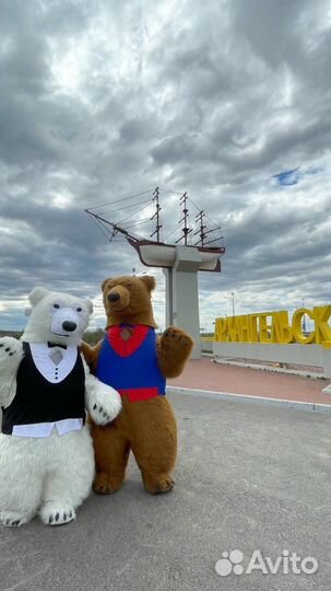 Мишки ростовые медведи поздравим с музыкой