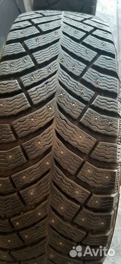 Michelin X-Ice North 4 195/65 R15