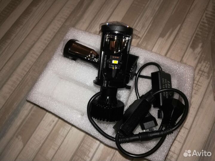 Светодиодные лампы H4 с линзой, адаптация под H19