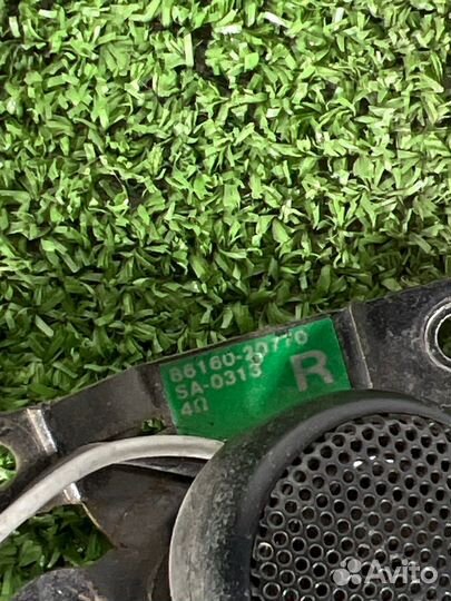 Пищалки передние правые Toyota Celica ST182 3SGE