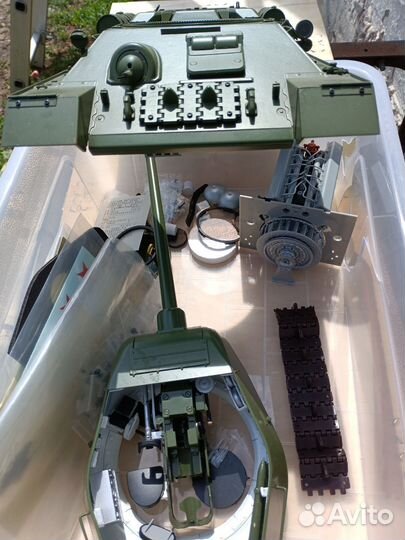 Танк Т-34 85 1-16