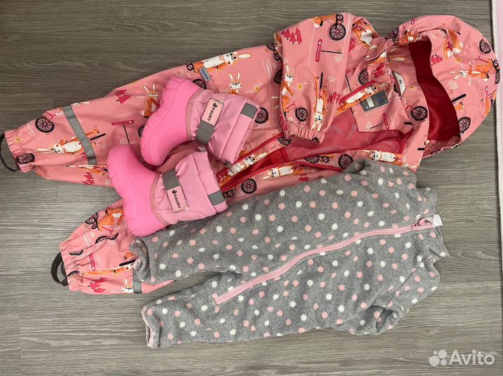 Комбинезон весенний 80 и ботинки 21 22