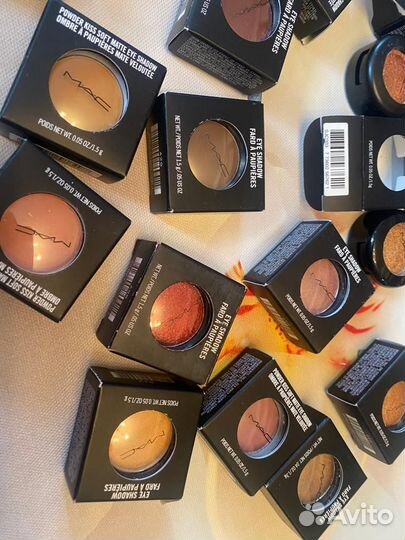 Тени новые. MAC