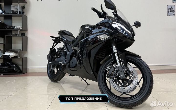Электромотоцикл Yamaha R3