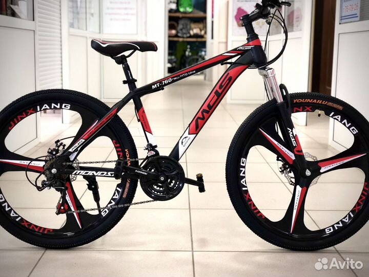 Велосипед с литыми дисками Черно-красный новый