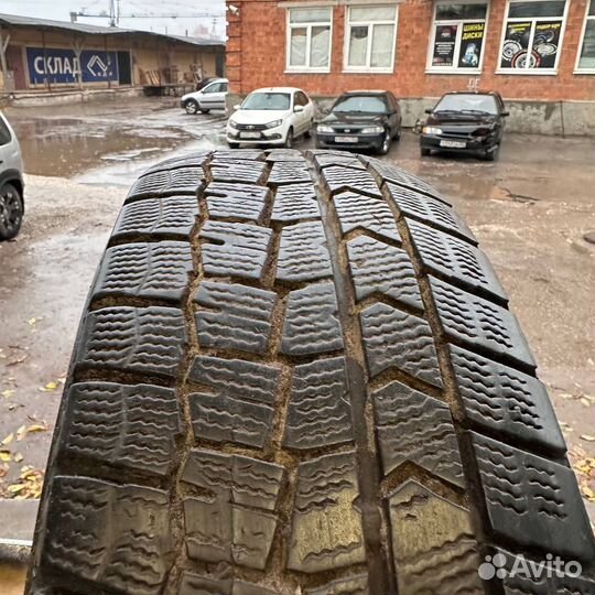 Dunlop Winter Maxx WM02 185/65 R15
