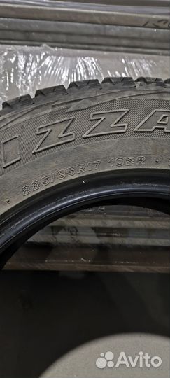 Bridgestone Blizzak DM-V1 225/65 R17