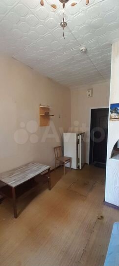 Комната 13,8 м² в 1-к., 1/2 эт.