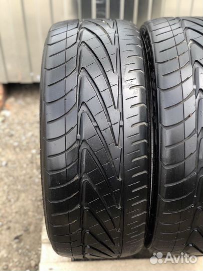 Nitto Neo Gen 235/30 R20