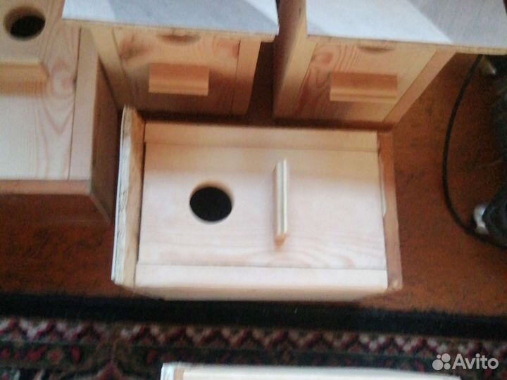 Скворечники и кормушки для птиц