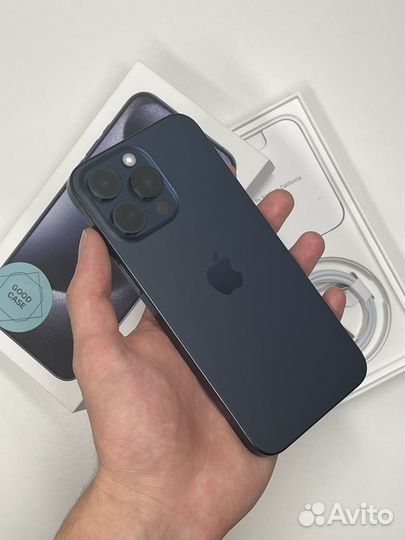 iPhone 15 Pro Max, 256 ГБ